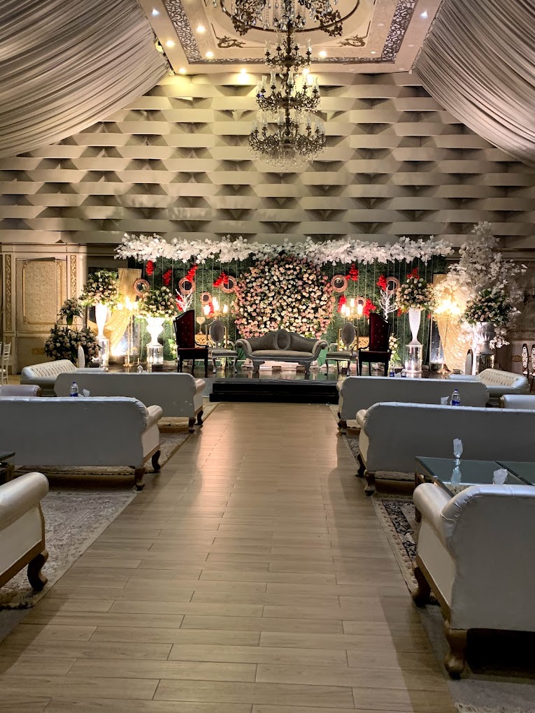 Image ofRoyal Palace Marquee